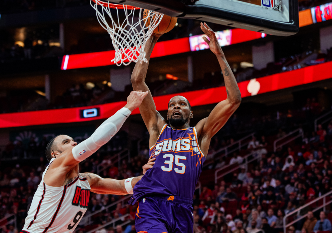 包含杜兰特重要时刻战术调整,瑞士队带队取胜!再创辉煌时刻的词条 包含杜兰特重要时刻战术调整,瑞士队带队取胜!再创辉煌时刻的词条