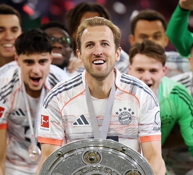 凯恩回归赛场，惊险取胜首场状态亮眼，切尔西观众沸腾！的简单介绍