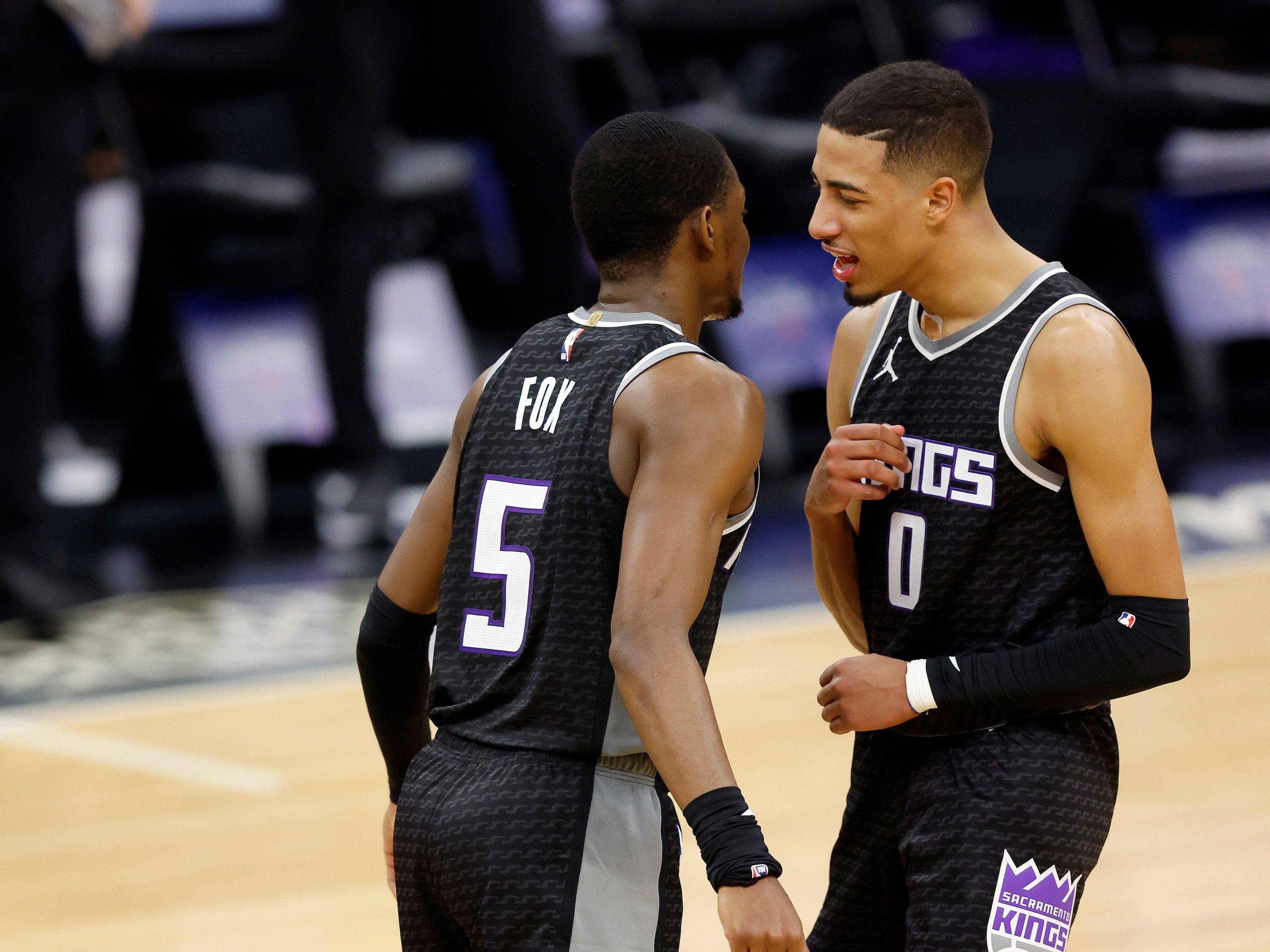 开云体育-穆雷在篮网比赛中战术调整，精彩发挥引发热议！的简单介绍